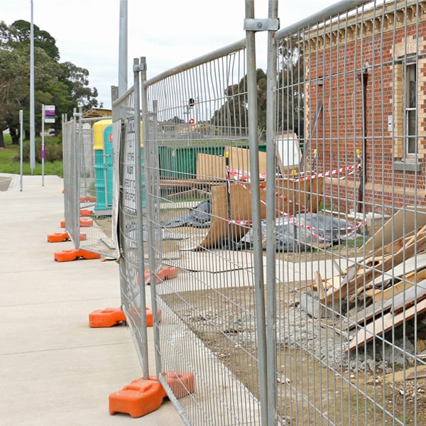 what's the process for arranging the removal of the temporary fence after my job or even is over